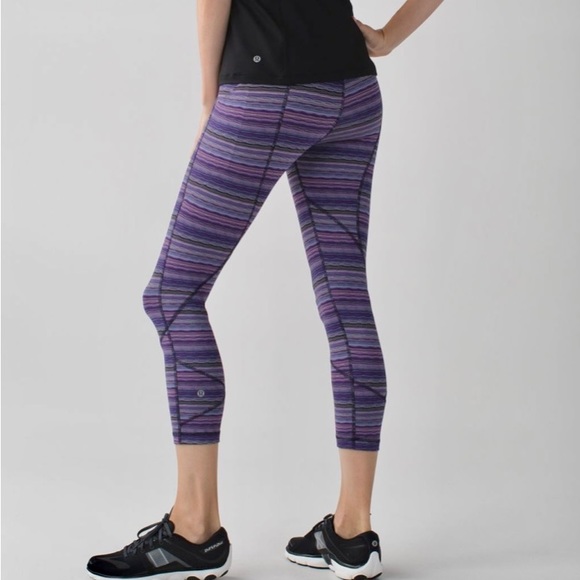 lululemon athletica Pants - Lululemon Pace Rival Crop
Space Dye Twist Ultra Violet Multi / Naval Blue